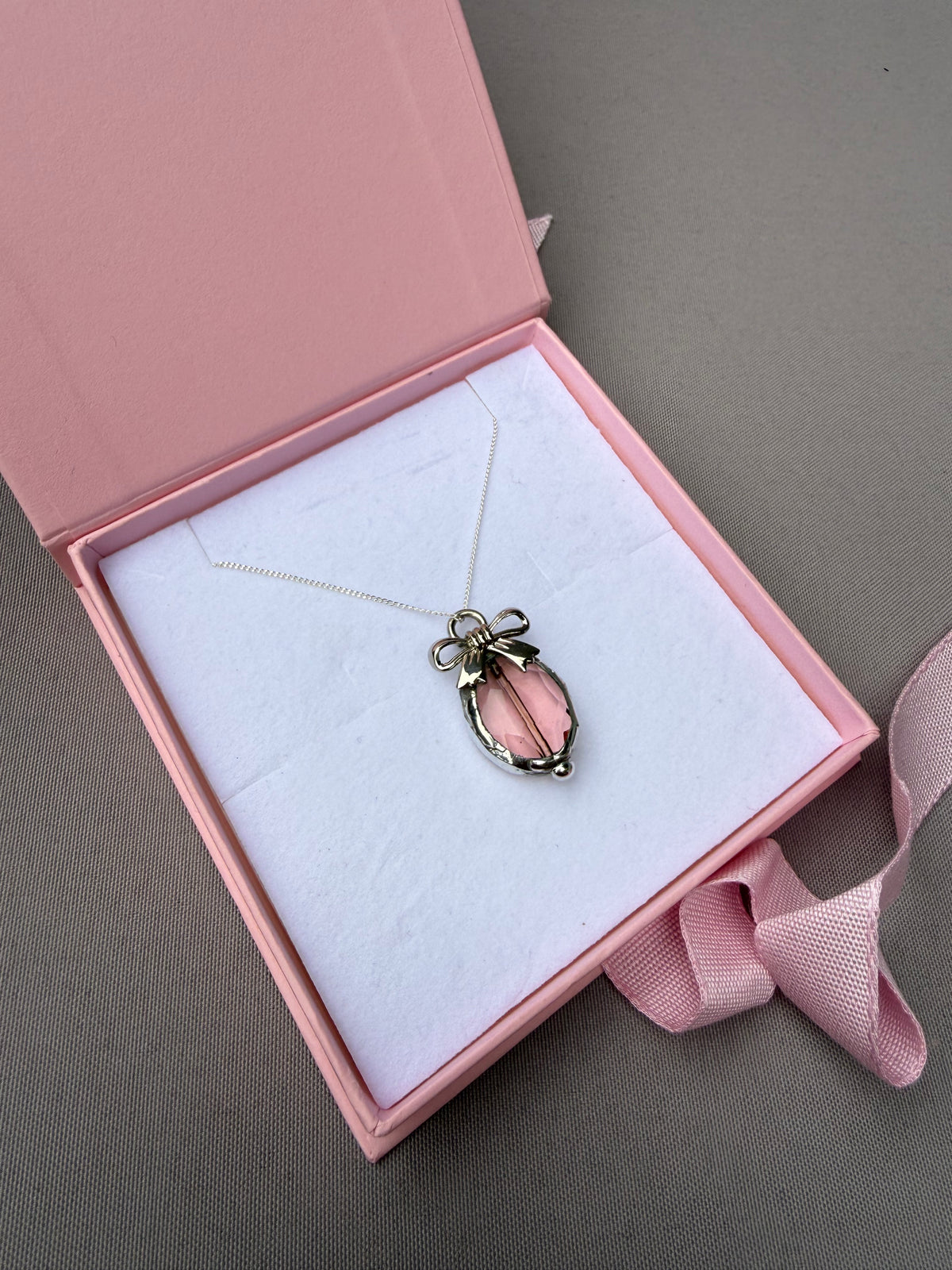 🌷18” Sterling silver fine chain necklace🌷
